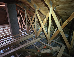 Zateplení stropu bungalovu pomocí foukané izolace